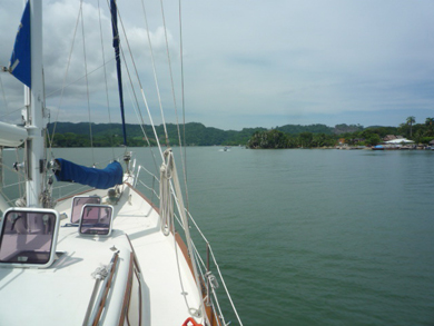 approaching the mouth of the rio Dulce